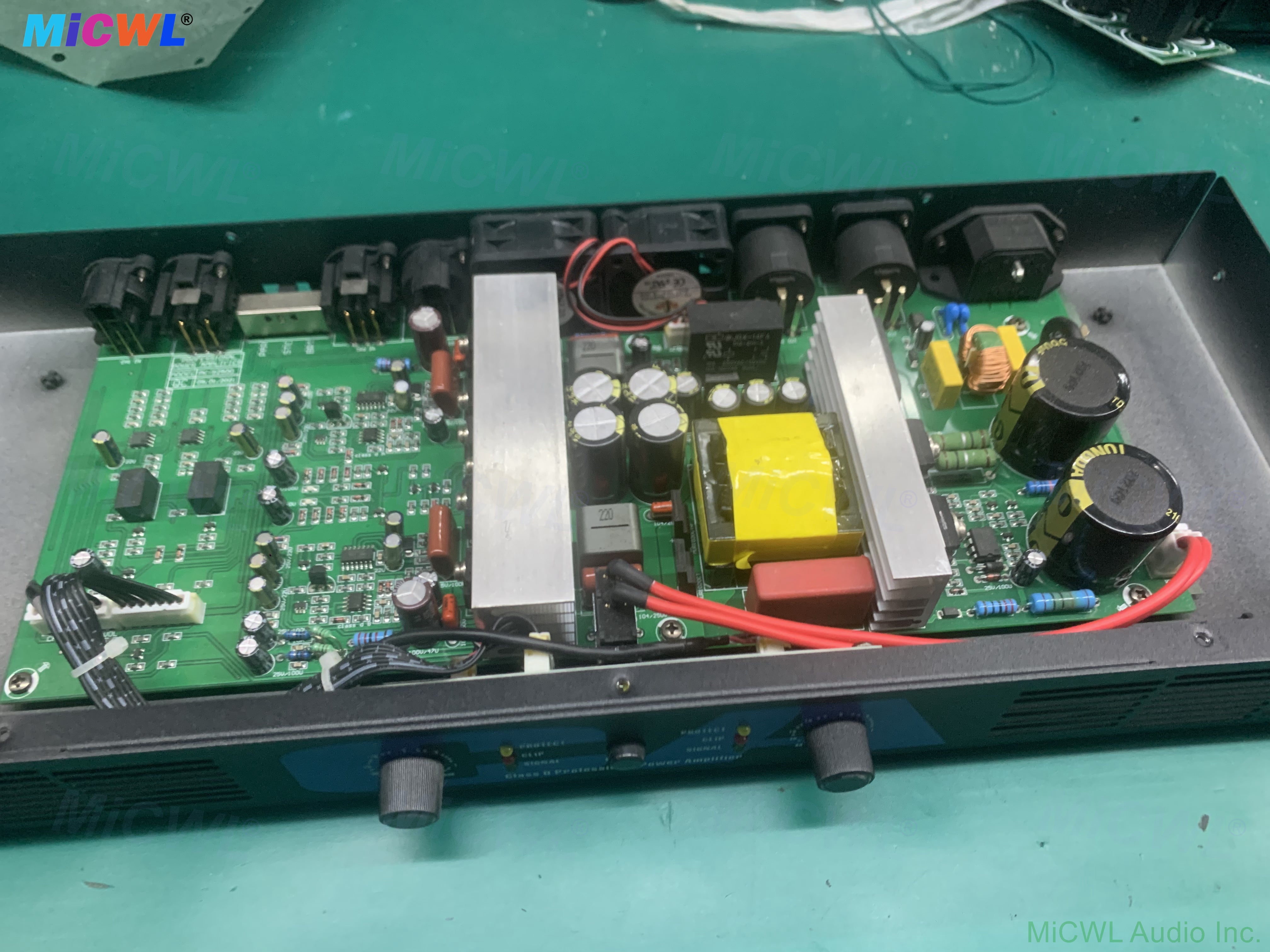 CA450 2-Channel 900W RMS Digital Pro Amplifier 1U Rack 1800W Peak