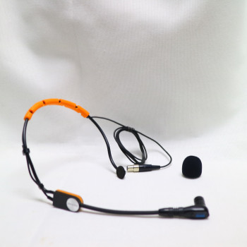 Advanced ULXD4 2 SM35 Headset Digital Wireless Microphone System With Beta98H/C Capsule HeadMic