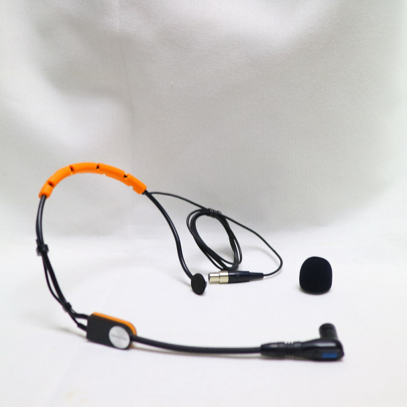 Advanced ULXD4 2 SM35 Headset Digital Wireless Microphone System With Beta98H/C Capsule HeadMic